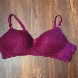 💖 Gorgeous Torrid Deep Magenta Lace  Wire-Free Push-Up Bra